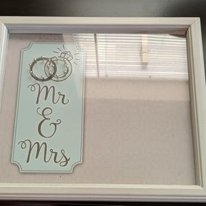 Mr & Mrs frame